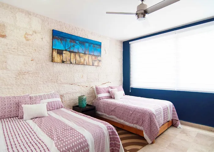 Exceptional Location Near Beach, Pool-view Balcony Сasa de vacaciones Playa del Carmen