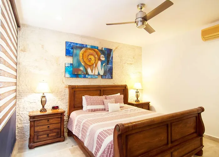 Exceptional Location Near Beach, Pool-view Balcony *